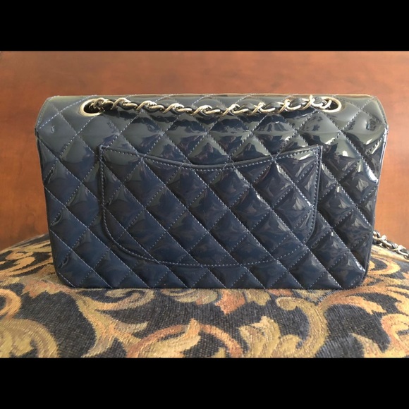 Chanel Medium Double Flap Classic Bag - Picture 9 of 16